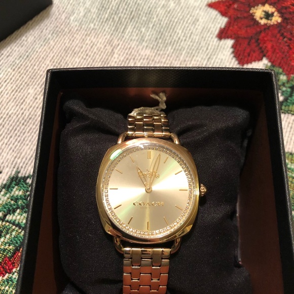 Coach Watch - Picture 4 of 4